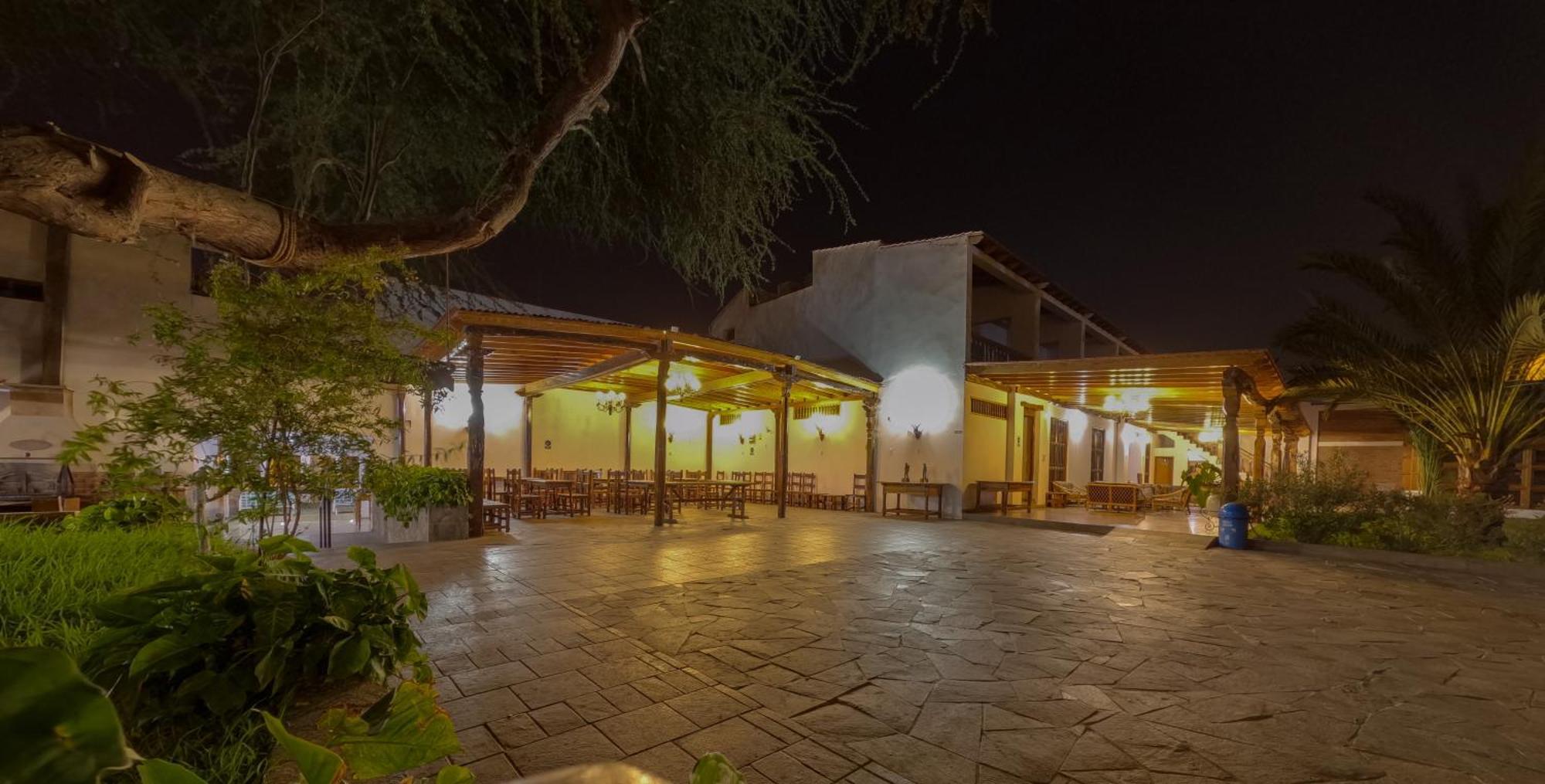 Hotel El Huarango Ика Экстерьер фото