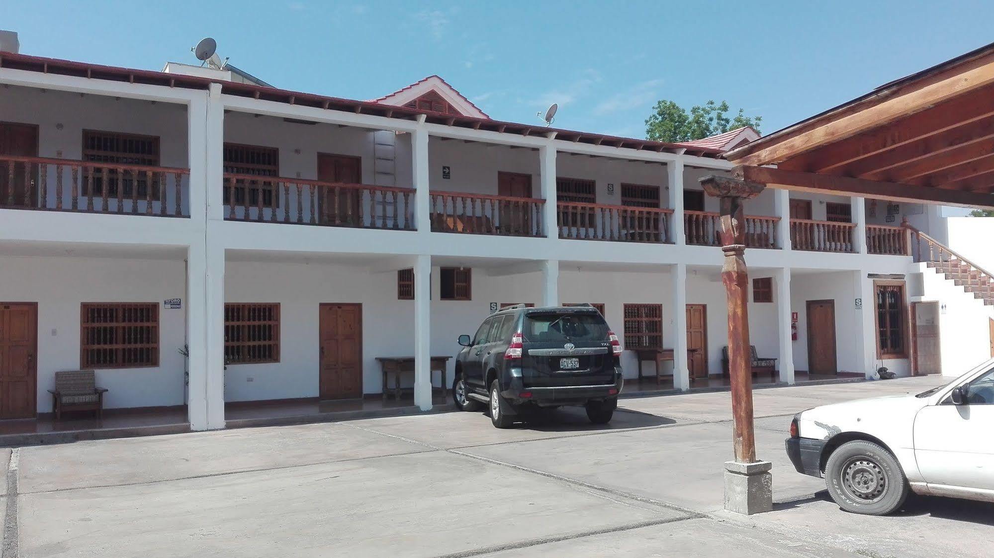 Hotel El Huarango Ика Экстерьер фото